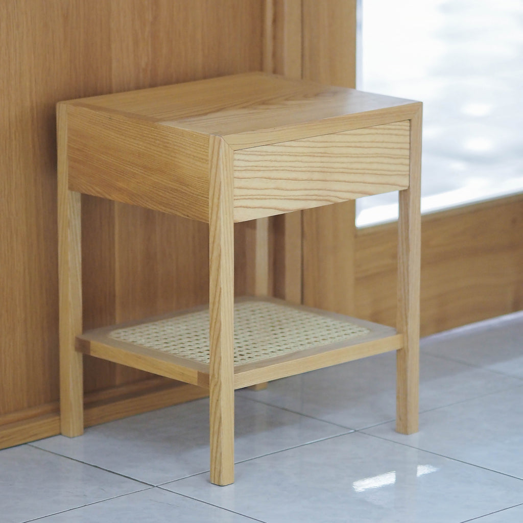 Maika Night Stand