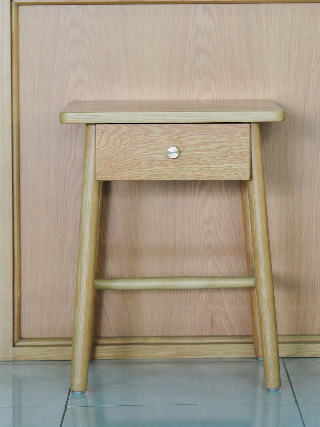 Barry Night Stand