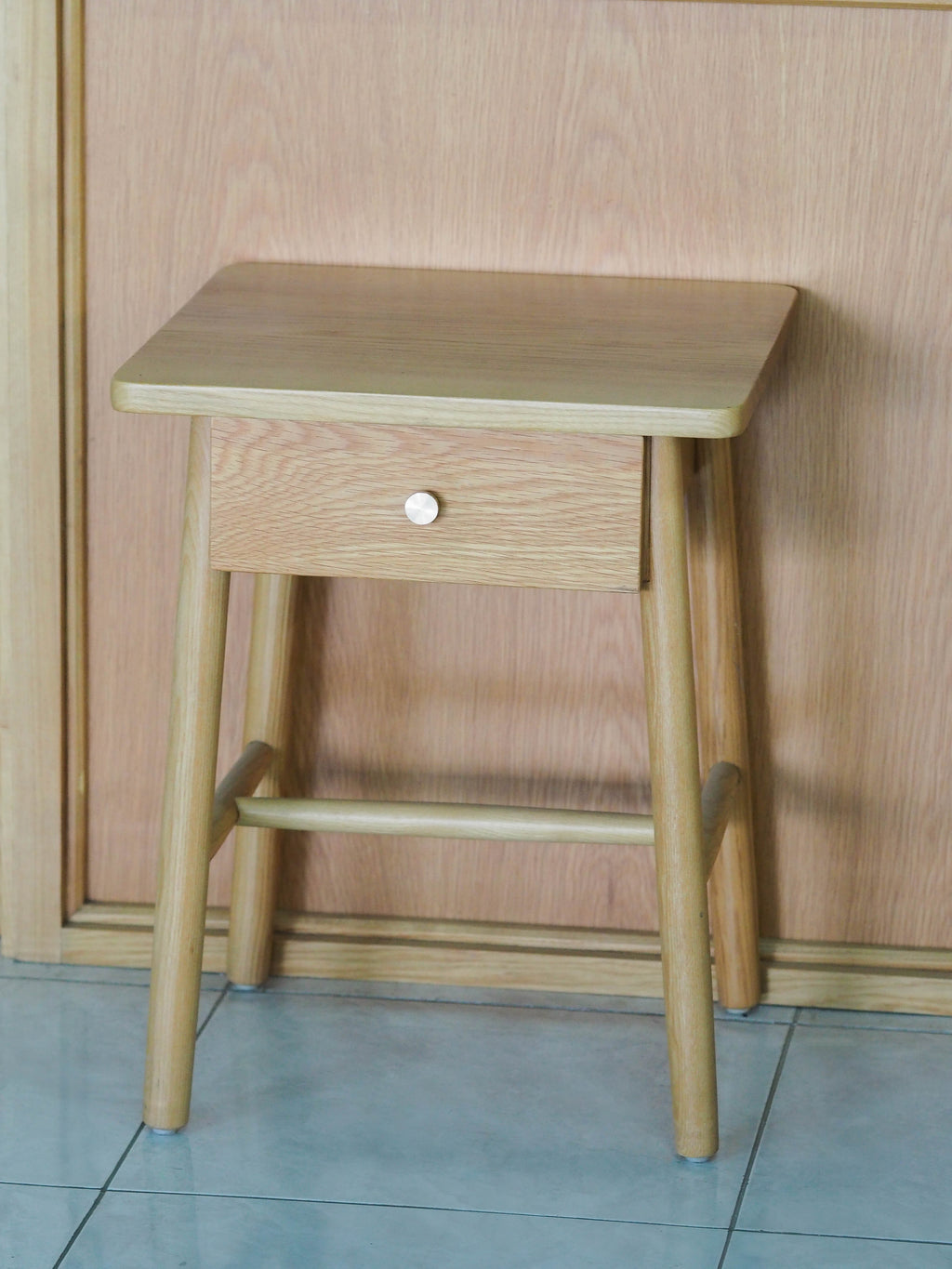 Barry Night Stand