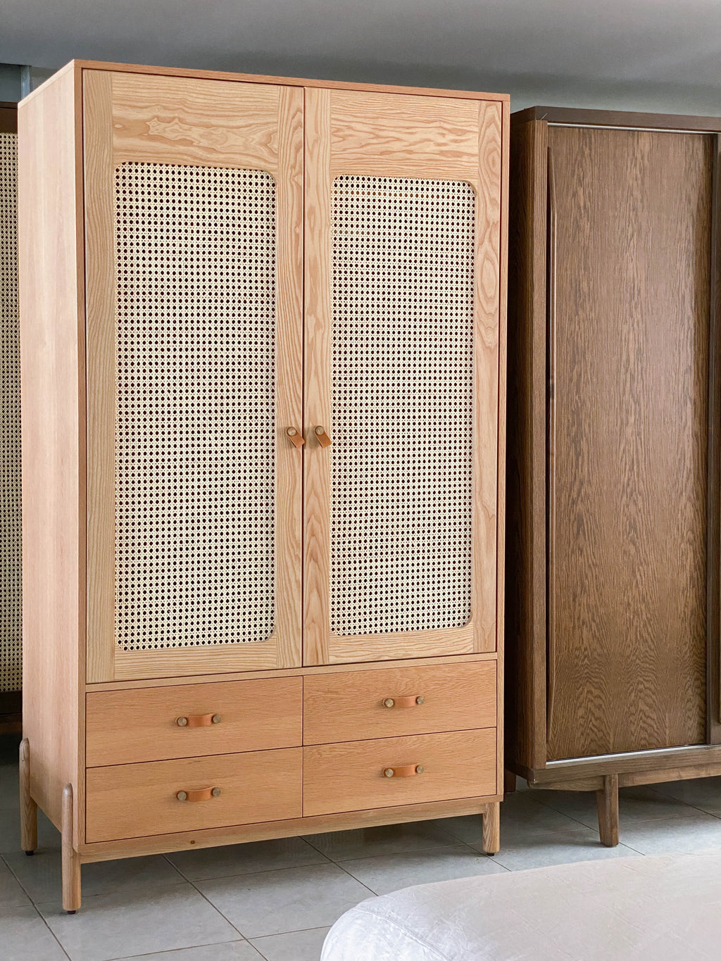 Jukebox Wardrobe 900/120/140
