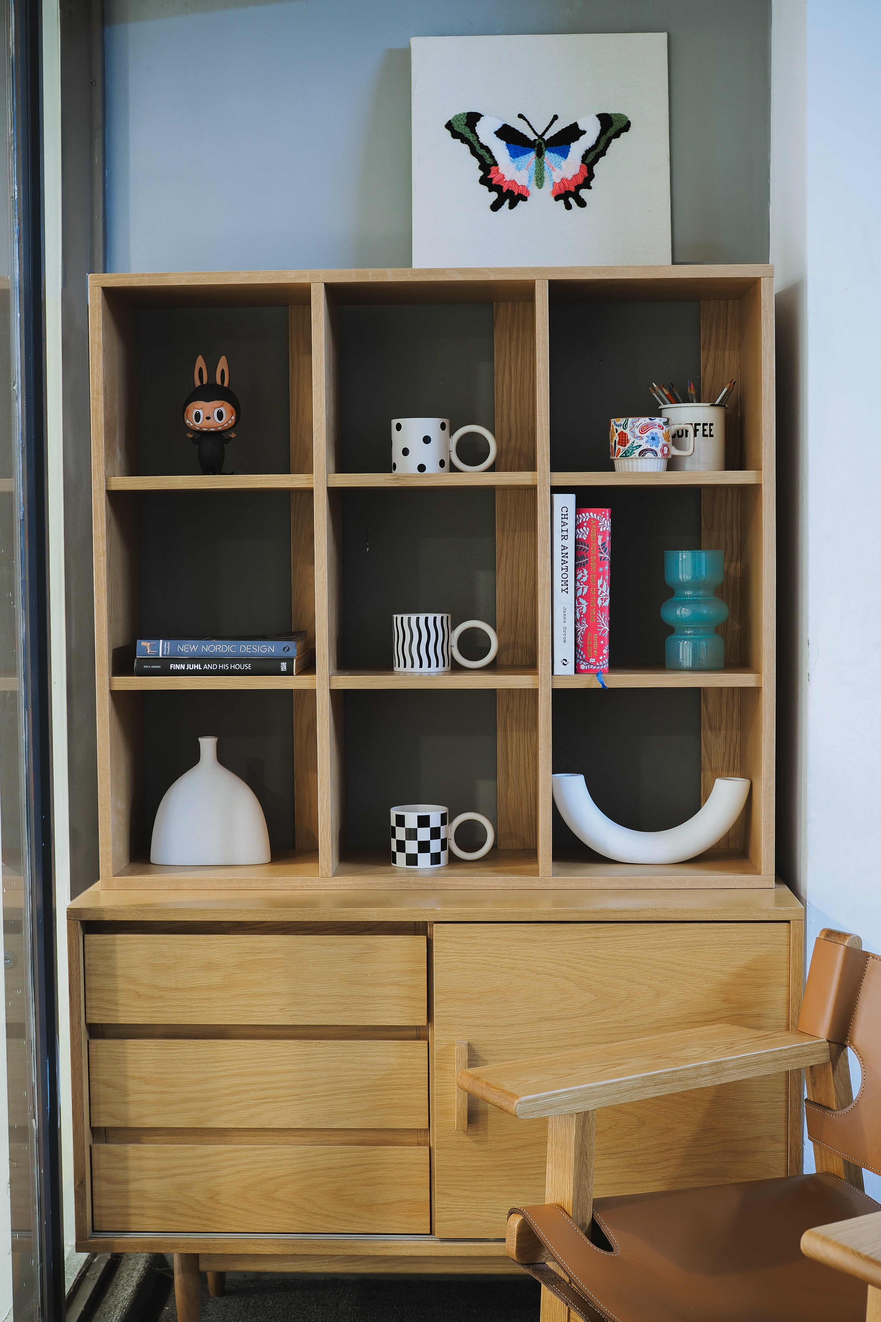 9Cabinet