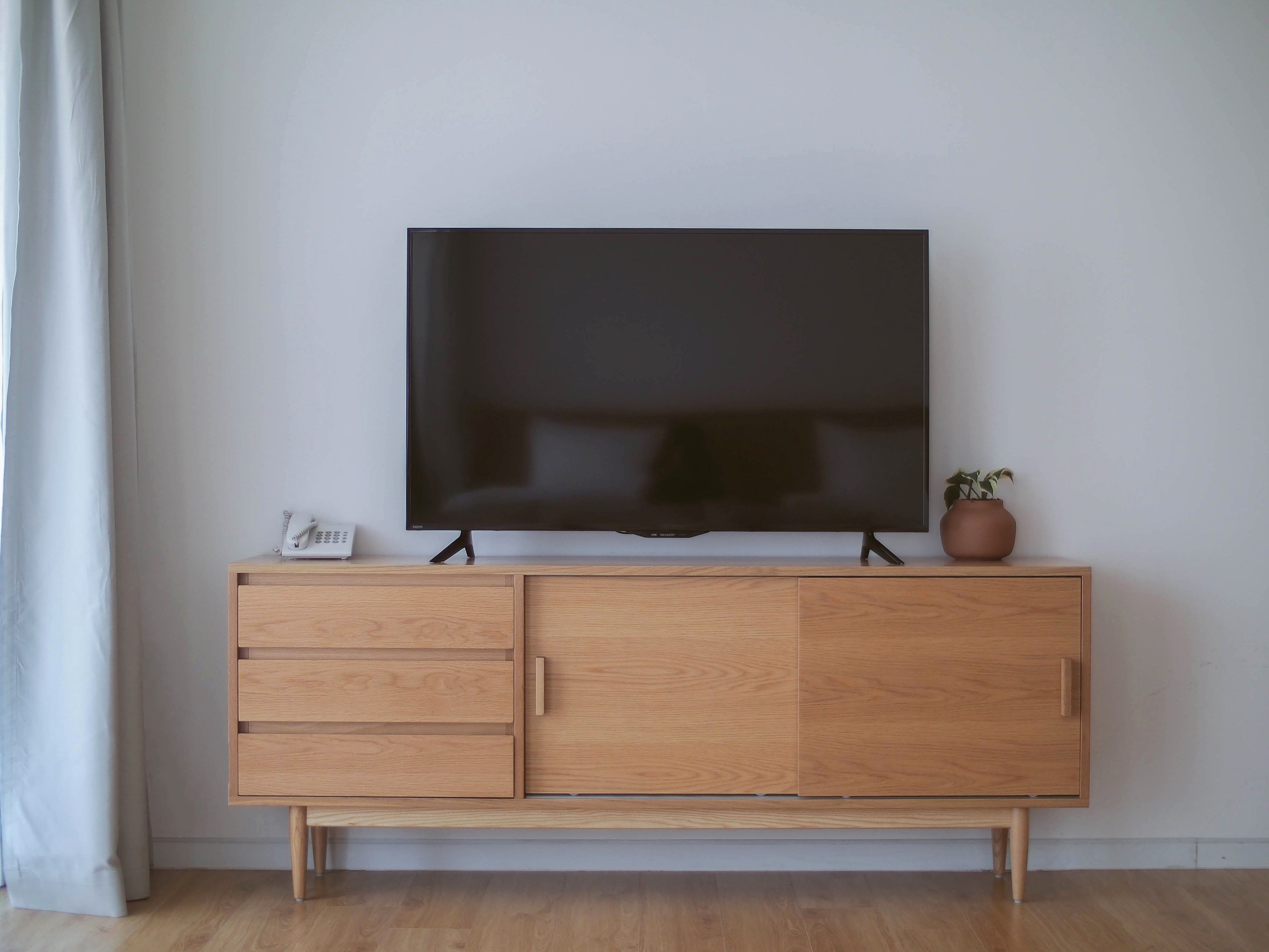 Rl160 Sideboard