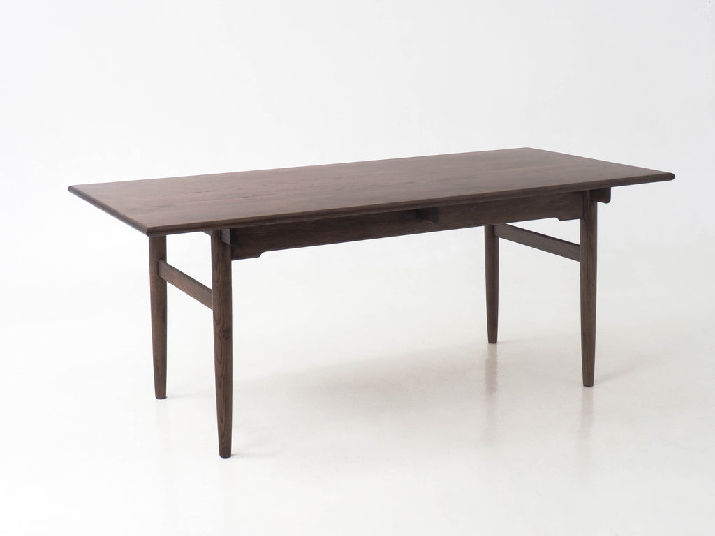 CH327 Dining Table 180/235