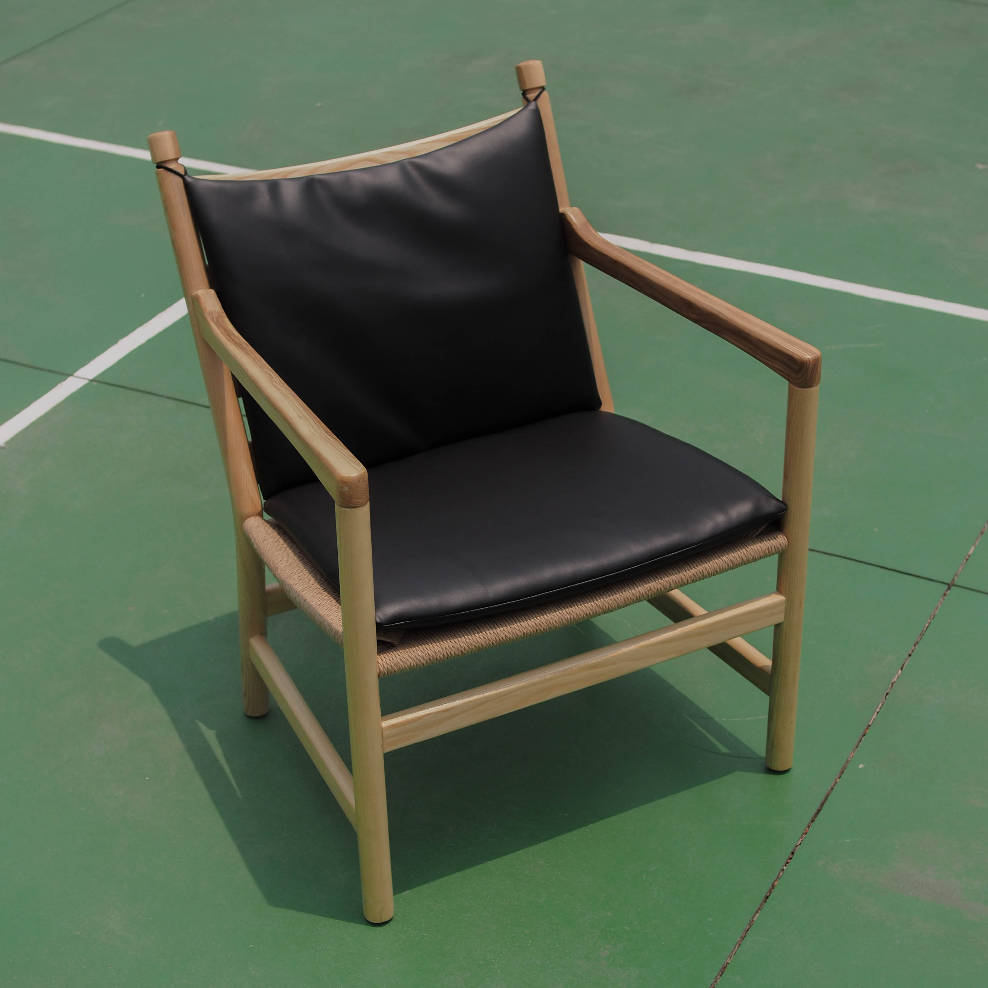 CH44 Easy Chair