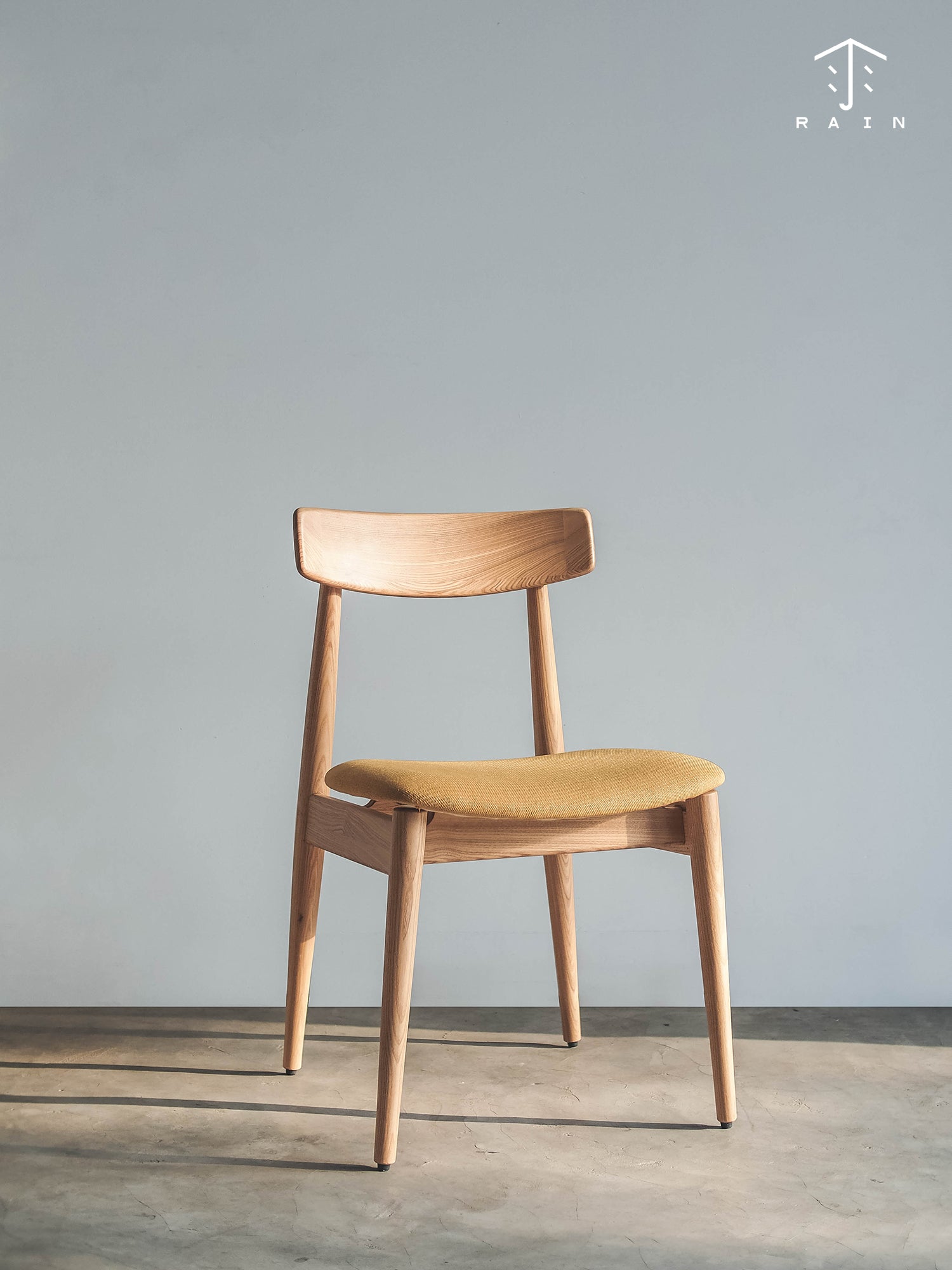 Pearl Chair - Có đệm ngồi