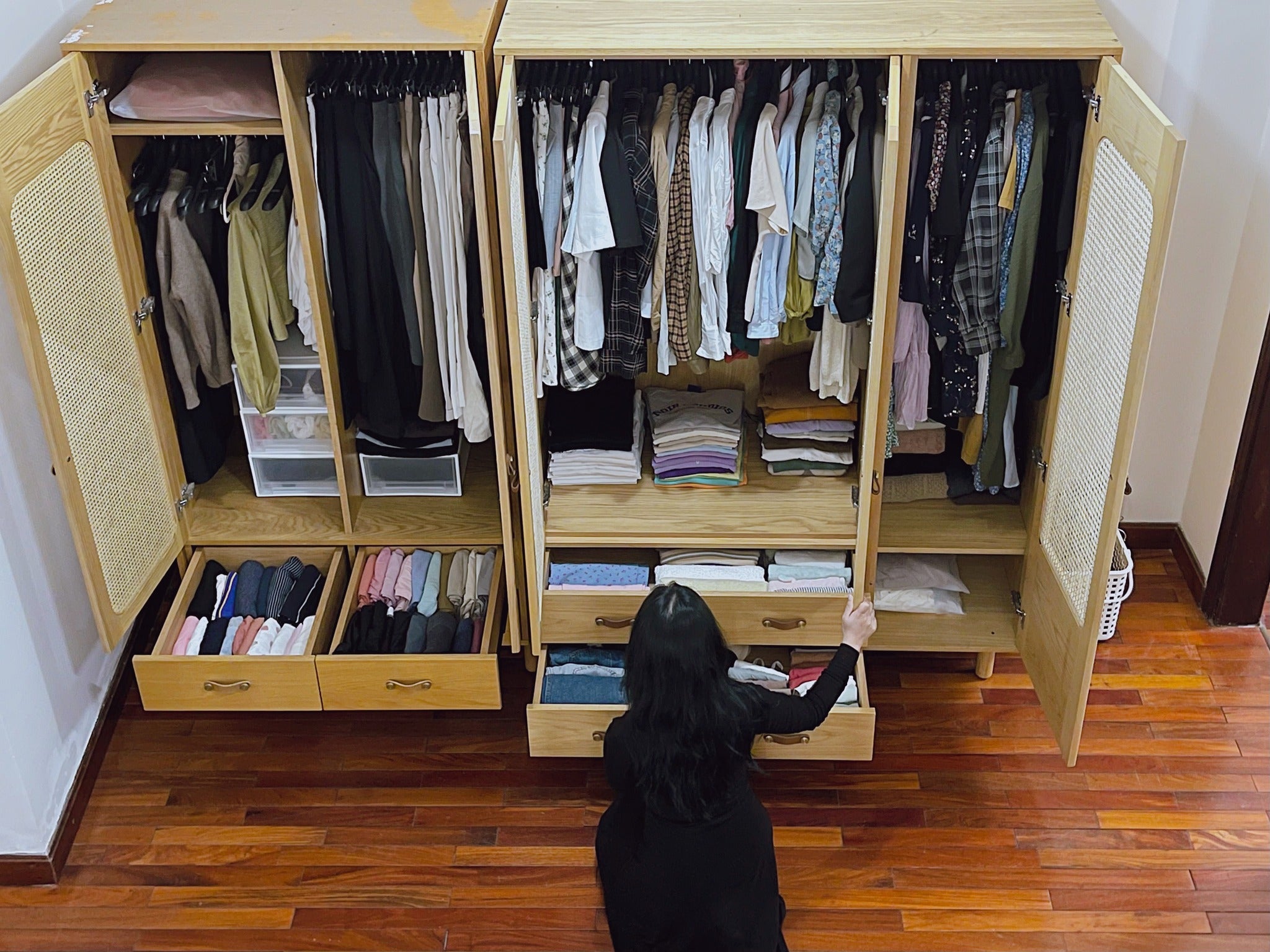 Jukebox Wardrobe 900/120/140