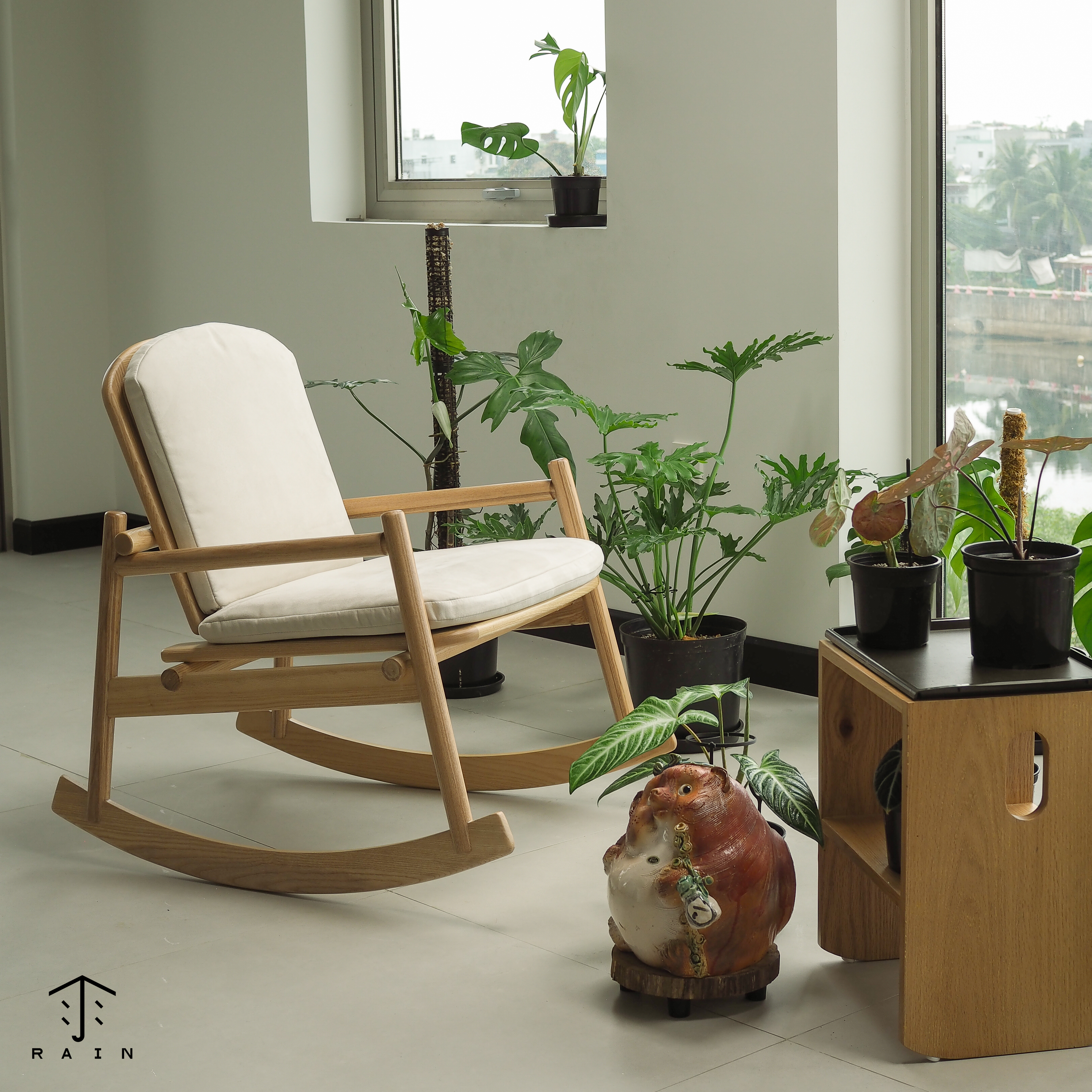 Noon Chair