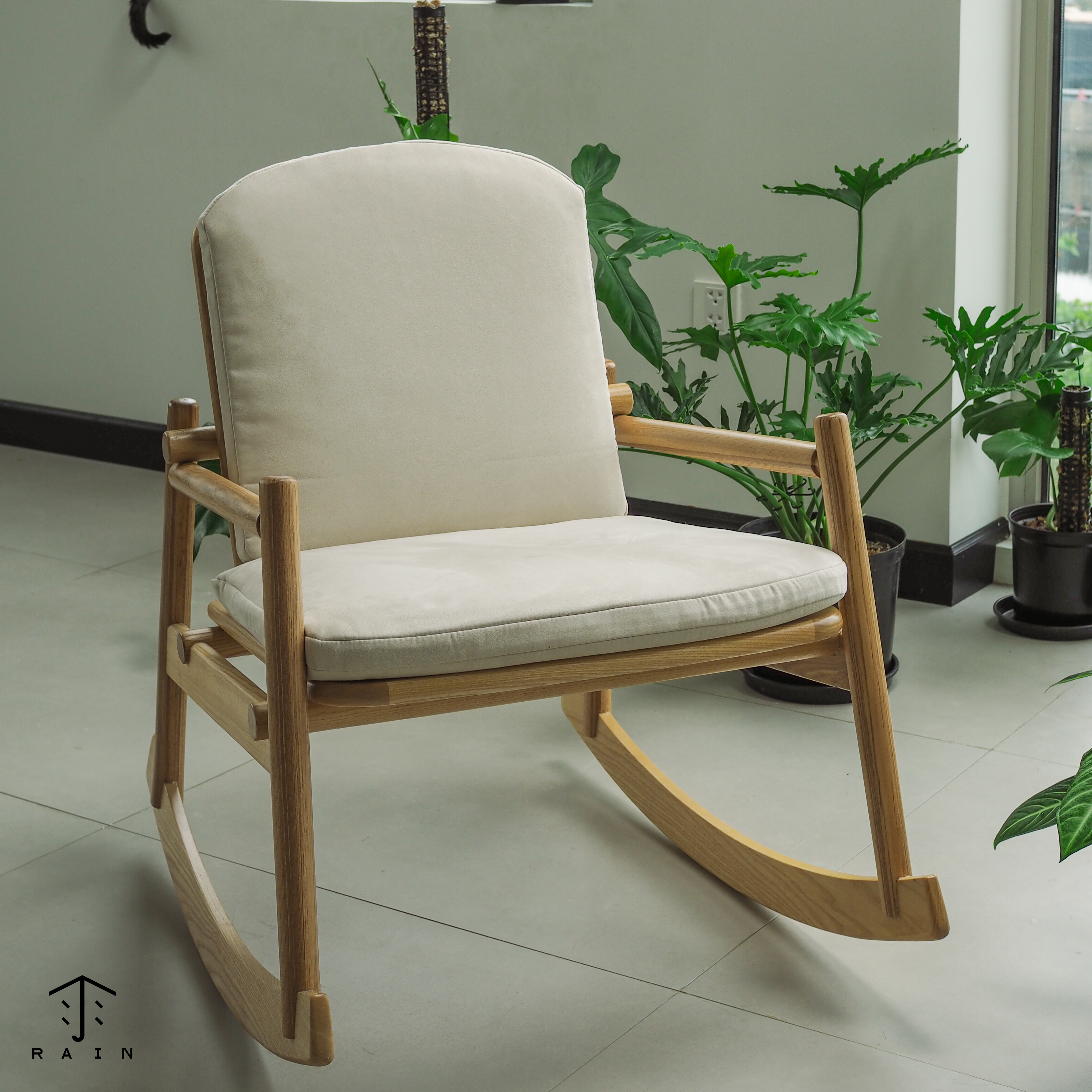 Noon Chair