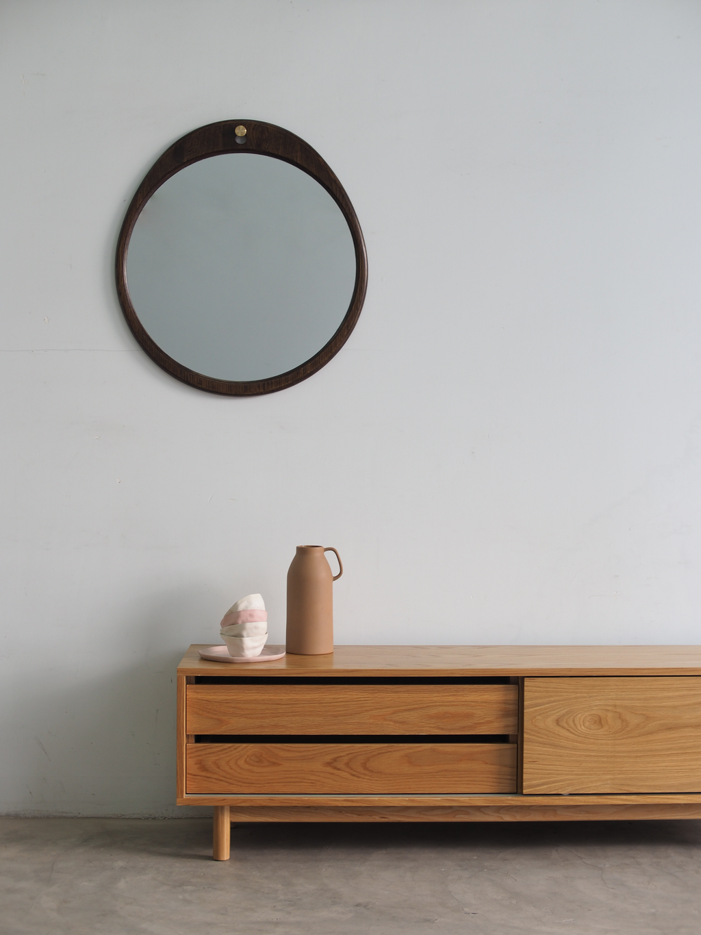 Dan TV Unit
