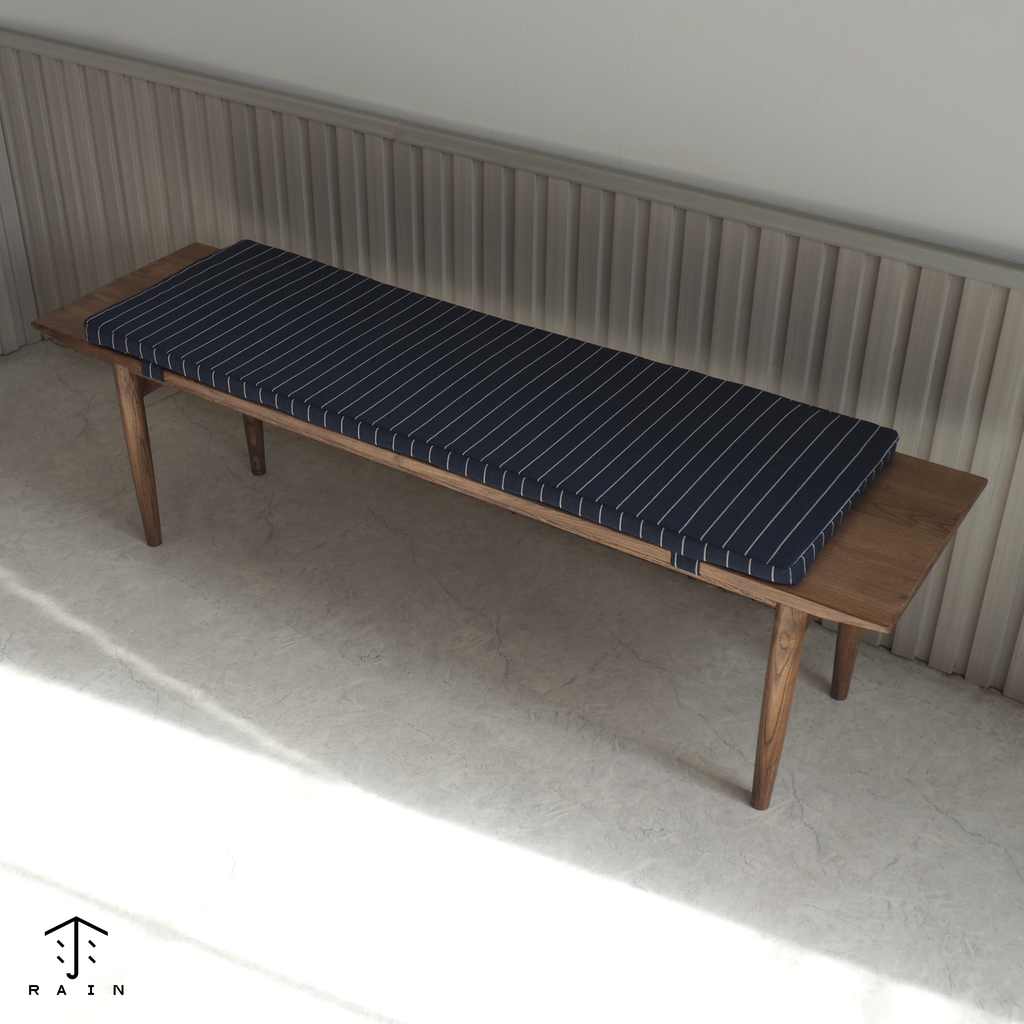 Kyo Bench